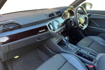 Audi Q3 35 TFSI Black Edition 5dr S Tronic