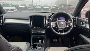 Volvo XC40 2.0 B3P Core 5dr Auto