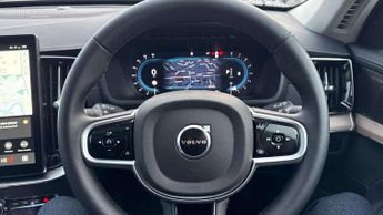 Volvo XC90 2.0 B5P Plus Dark 5dr AWD Geartronic