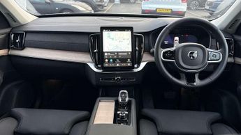 Volvo XC90 2.0 B5P Plus Dark 5dr AWD Geartronic