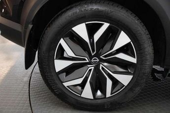 Nissan Juke 1.0 DiG-T Acenta Premium 5dr DCT