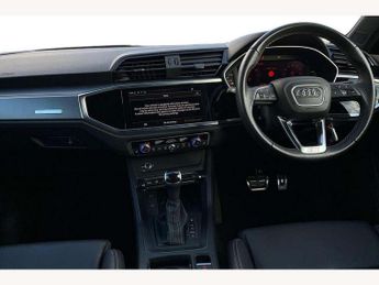 Audi Q3 45 TFSI e S Line 5dr S Tronic