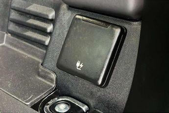 Land Rover Defender 3.0 D250 Hard Top S Auto