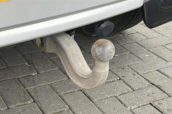 Land Rover Defender 3.0 D250 Hard Top S Auto