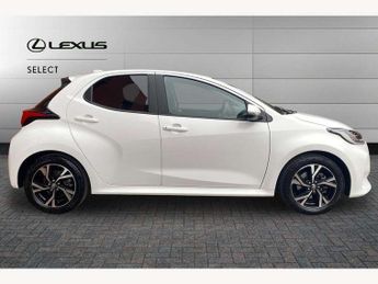 Toyota Yaris 1.5 Hybrid Design 5dr CVT