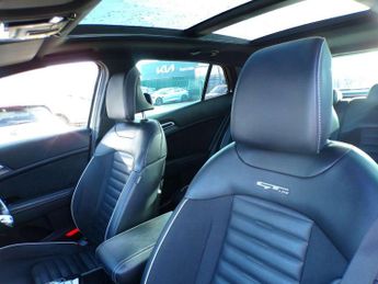 Kia Sportage 1.6T GDi HEV GT-Line S 5dr Auto