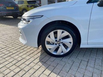 Volkswagen Golf 1.5 eTSI 150 Style 5dr DSG