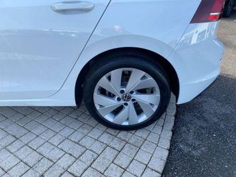 Volkswagen Golf 1.5 eTSI 150 Style 5dr DSG