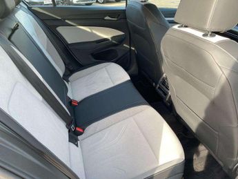 Volkswagen Golf 1.5 eTSI 150 Style 5dr DSG