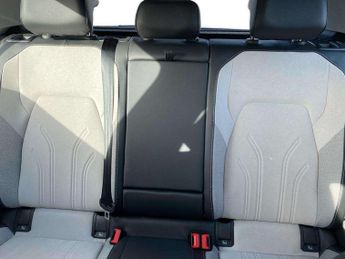 Volkswagen Golf 1.5 eTSI 150 Style 5dr DSG