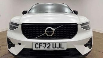 Volvo XC40 2.0 B4P Ultimate Dark 5dr Auto