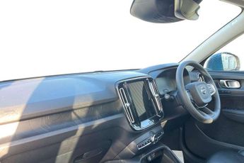 Volvo XC40 Recharge 1.5 T5 Recharge PHEV Ultimate Dark 5dr Auto
