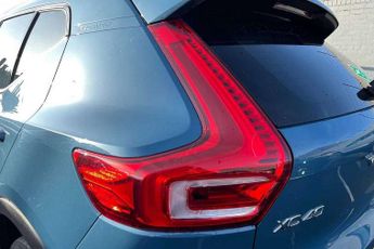 Volvo XC40 Recharge 1.5 T5 Recharge PHEV Ultimate Dark 5dr Auto