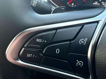 Renault Captur 1.3 TCE 130 Iconic 5dr EDC