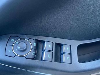 Ford Puma 1.0 EcoBoost Hybrid mHEV ST-Line X 5dr DCT