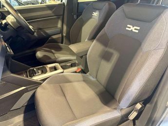 Dacia Journey 1.6 Hybrid 140 Journey 5dr Auto