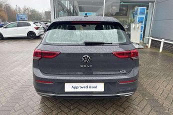 Volkswagen Golf 1.5 eTSI 150 Style 5dr DSG