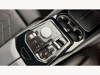 BMW 5 Series 550e xDrive M Sport Pro 4dr Auto