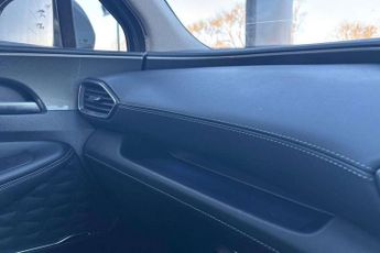 Hyundai Santa Fe 1.6 TGDi Hybrid Ultimate 5dr Auto