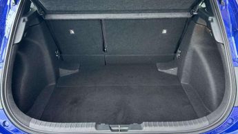 Toyota Corolla 1.8 Hybrid Design 5dr CVT