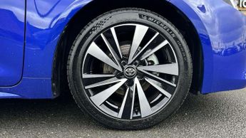 Toyota Corolla 1.8 Hybrid Design 5dr CVT
