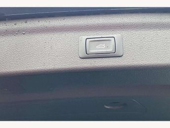 Audi Q3 40 TFSI Quattro S Line 5dr S Tronic