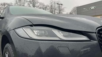 Jaguar F-Pace 2.0 D200 R-Dynamic SE Black 5dr Auto AWD