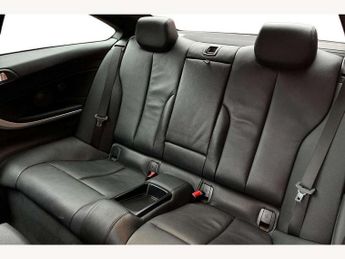 BMW 4 Series 420i M Sport 2dr Auto [Professional Media]