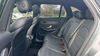 Mercedes-Benz GLC GLC 250d 4Matic AMG Line Premium 5dr 9G-Tronic