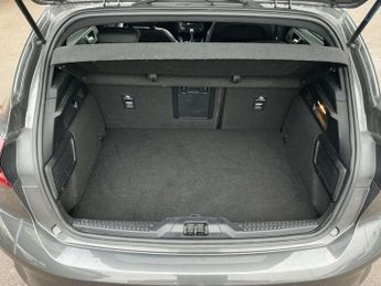 Ford Focus 1.0 EcoBoost Hybrid mHEV ST-Line X 5dr Auto