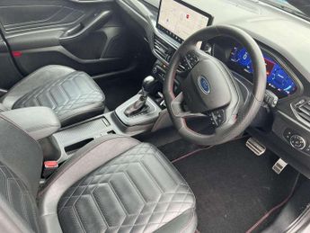 Ford Focus 1.0 EcoBoost Hybrid mHEV ST-Line X 5dr Auto