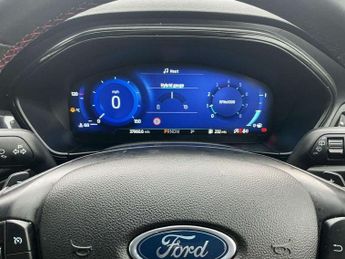 Ford Focus 1.0 EcoBoost Hybrid mHEV ST-Line X 5dr Auto