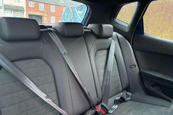 SEAT Arona 1.0 TSI 110 FR Sport 5dr DSG