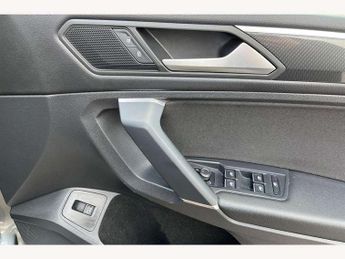 Volkswagen Tiguan Allspace 1.5 TSI SEL 5dr DSG