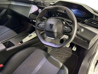 Peugeot 308 1.2 PureTech Allure Premium 5dr EAT8