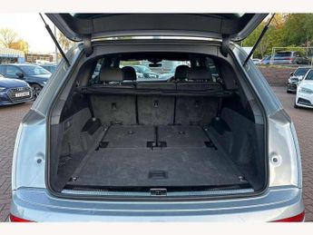 Audi Q7 50 TDI Quattro Black Edition 5dr Tiptronic