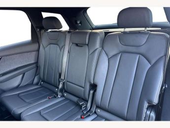 Audi Q7 50 TDI Quattro Black Edition 5dr Tiptronic