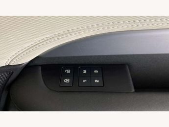 Land Rover Discovery 3.0 D350 Dynamic HSE 5dr Auto