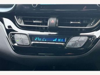 Toyota C-HR 1.8 Hybrid Design 5dr CVT