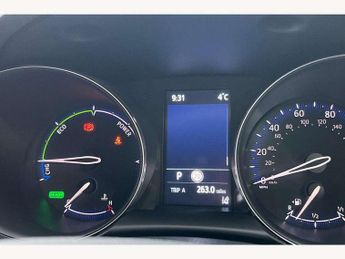 Toyota C-HR 1.8 Hybrid Design 5dr CVT