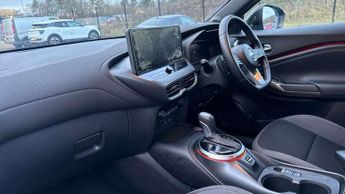 Nissan Juke 1.0 DiG-T N-Connecta 5dr DCT