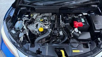 Nissan Juke 1.0 DiG-T N-Connecta 5dr DCT
