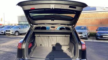 Volkswagen Touareg 3.0 V6 TSI PHEV 4Motion R 5dr Tip Auto