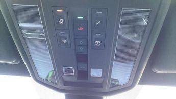 Volkswagen Touareg 3.0 V6 TSI PHEV 4Motion R 5dr Tip Auto