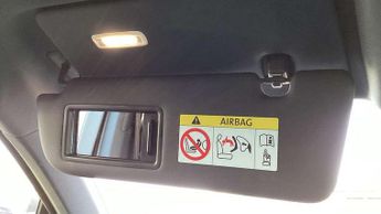 Volkswagen Touareg 3.0 V6 TSI PHEV 4Motion R 5dr Tip Auto