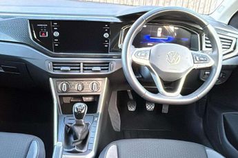 Volkswagen Polo 1.0 TSI Match 5dr