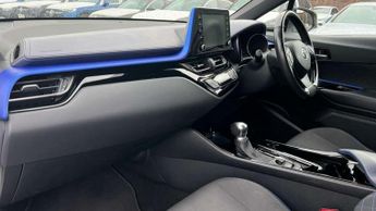 Toyota C-HR 2.0 Hybrid Dynamic 5dr CVT