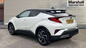 Toyota C-HR 2.0 Hybrid Dynamic 5dr CVT