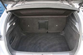 Peugeot 308 1.2 PureTech Allure Premium 5dr EAT8