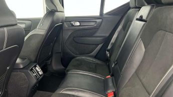 Volvo XC40 2.0 B4P R DESIGN 5dr AWD Auto